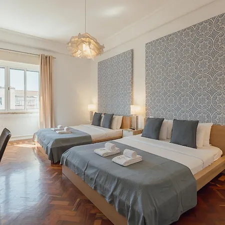 Gaspar House In Areeiro By Hosty بيت ضيافة *